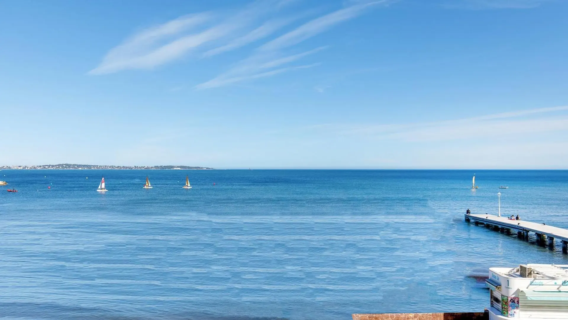 Apartment Elegant Appartement 120M² En Front De Mer A Cannes France
