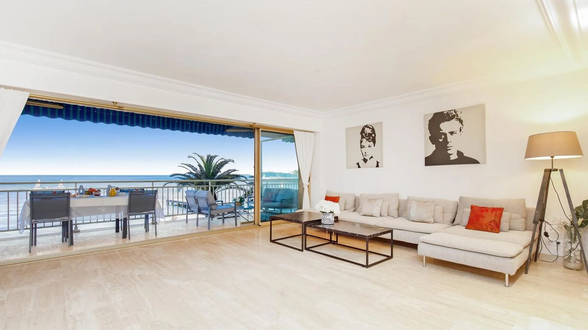 Elegant Appartement 120M² En Front De Mer A Cannes 0*,  Frankrijk